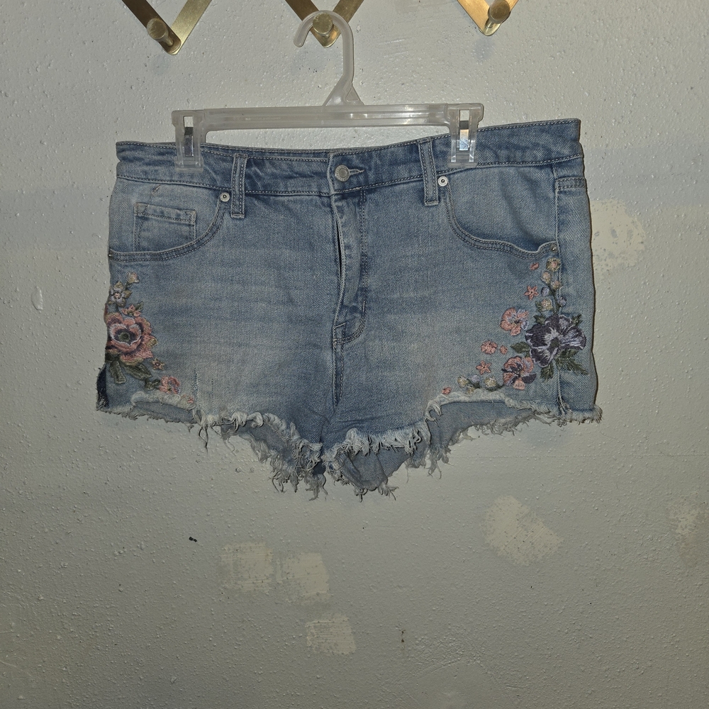 Floral Embroidered Denim Shorts